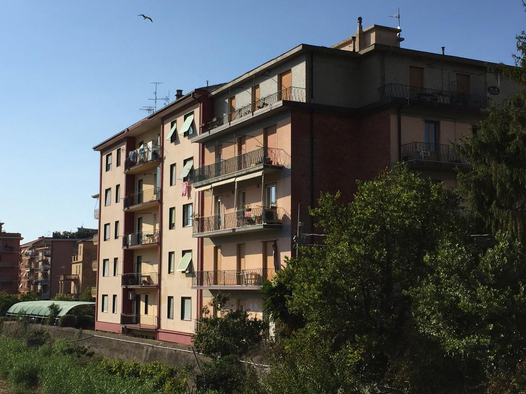 Appartamento Madeleine Levanto Luaran gambar